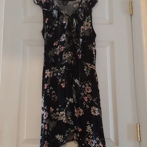 Rue21 summer dress. Black w/ floral pattern